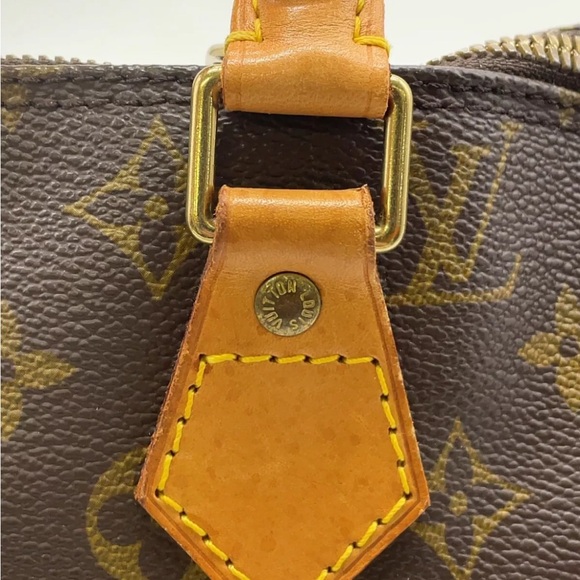 Vintage LV Monogram Alma PM Handbag - Picture 9 of 16